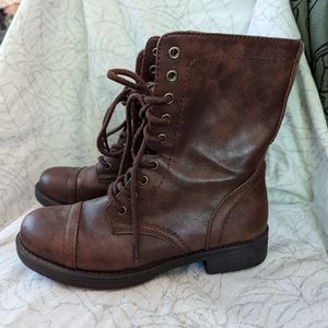 Women's Boots